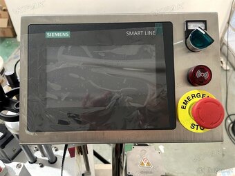 Obalovací samolepicí etiketovací stroj na kulaté láhve - 15