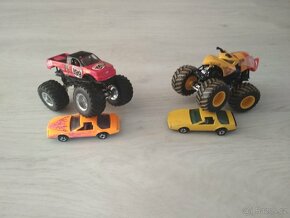 autíčka - angličáky Hot Wheels - 15