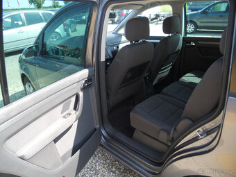 Volkswagen Touran 2.0 TDi 103Kw - 15