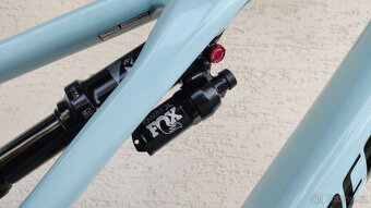 Specialized Stumpjumper EVO Comp [2022] Velikost S4 Carbon F - 15