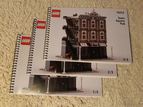 Lego Town Square Pub 10255 - 15
