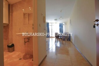 Exkluzivní nabídka: Prostorný apartmán 2+kk s bočním výhlede - 15