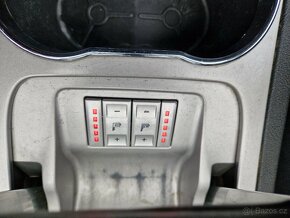 Ford Smax 2,0 TDCI 103 kw Titanium - 15