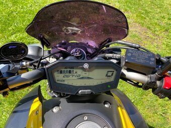 Yamaha MT 07 luxusní stav - 15