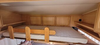 Karavan KNAUS s markýzou - 15