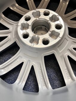 5x114,3 R17 Toyota Corolla Alu disky - NOVÝ STAV - 15