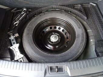 Nissan Qashqai 1,5 dCi 81kW  spotřeba nafty 5,1L/100km - 15