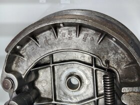 JAWA KÝVAČKA VELKÝ BRZDOVÝ BUBEN - ŠTÍT ORIGINÁL - 15