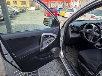 Toyota RAV4 2.2D4D Tz 4WD - 15