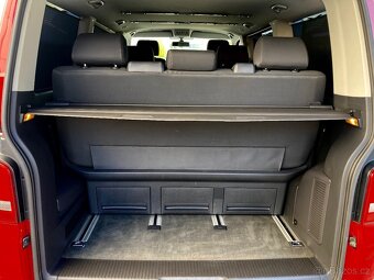 VW Multivan T5 2.0 TDI 103kW TEAM  TAŽNÉ,7 MÍST,MLHOVKY - 15