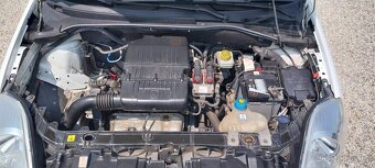 Fiat Punto 1.2 (05/2009) - 15