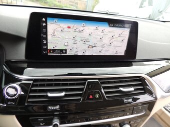 BMW 530ix Combi,185kw,2018,SportLine,ČR,1maj.-21%DPH - 15