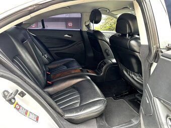 Mercedes-Benz CLS 500 Black ALU R19 306hp 7G Tronic Airmatic - 15