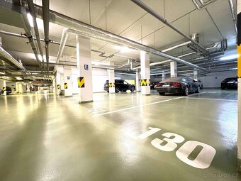 Pronájem bytu 2+kk, 55 m2 + teraca 45 m2 v Praze 3 - Žižkov, - 15