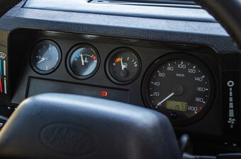 Land Rover Defender 90 2.5 Td5 Hard Top - 15