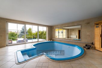 Prodej rodinného domu, 405 m2 (1735 m2) - České Budějovice - 15