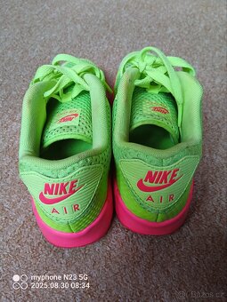 Tenisky zn."NIK AIR MAX" limitovaná edice vel."36,5" - 15