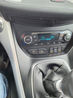 Ford Grand C-Max Titanium 1.6 benzin 110 KW - 15