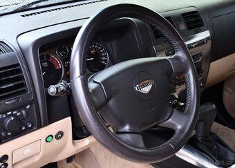 Hummer H3 5.3 V8 ALPHA ČR - 15