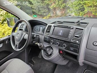 VW Caravelle Long 2.0 TDI 103kW,9.Míst,Tažné,Navi,Serviska. - 15