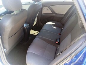 Toyota Avensis 2.0D-4D/105kW  1.maj, servisní knížka - 15