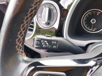 Volkswagen Beetle 1.2 TSI 77Kw CUP Cabrio r.v.2015 - 15