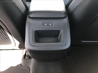 Volvo XC60, 2,0 AWD MOMENTUM PRO B4 - 15