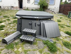 Vířivka venkovní pro 6 osob profi - 15