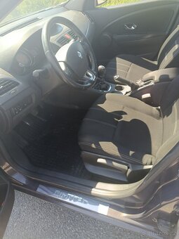 Renault Fluence - 15