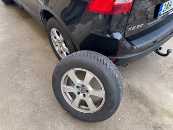 Volvo XC60 D5 AWD 2,4 151kW - 15