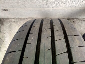 Alu kola originál Mercedes, 7,5J x18, 5x112,ET 53,Letní pneu - 15