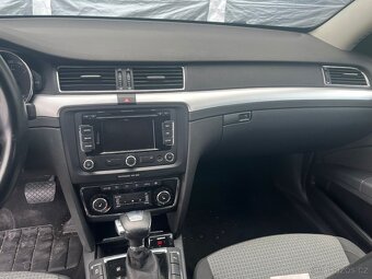 Škoda Superb 2.0 TDi 103kw 252xxx DE- top - 15