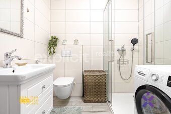 Prodej rodinné domy, 160 m2 - Zlín, ev.č. 02054 - 15