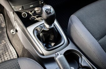 Hyundai i30 CW 80kW (2011) - 15