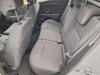 RENAULT MEGANE PARIS 1.6  81 KW R.2014 - 15