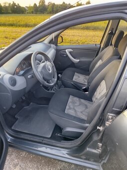 Dacia Sandero r.v. 2009 64kW - 15