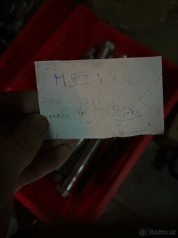 Spojovací materiál Šrouby,matky.. nové m8-m30 - 15