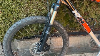 Horské kolo KTM - 15