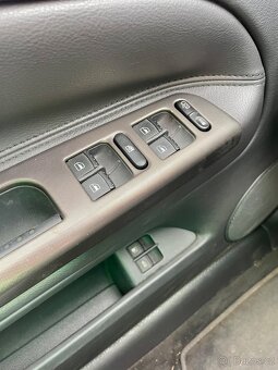 Volkswagen Passat - 15