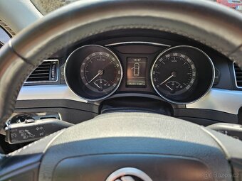 Škoda Superb II Combi 2.0 TDI 125 kW Elegance - 15