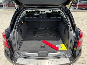 Renault Laguna 2,0 DCI 131kW GT 4CONTROL PANAROMA - 15