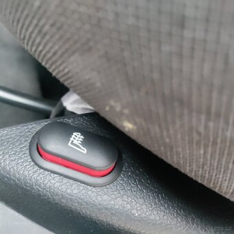 Ford Fiesta, KRÁSNÁ,75TKM,VÝBAVA,1MAJ57LET - 15