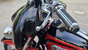 Harley Davidson Electra Glide Ultra CVO FLHTKSE - 15