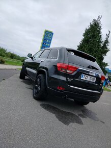 Náhradní díly Jeep Grand Cherokee WK2 - 15