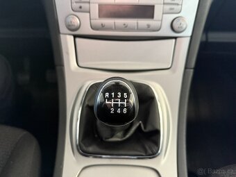 Ford Galaxy 2,0 TDCI,7.MÍST,TAŽNÉ,SERVISKA - 15