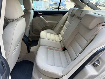 Škoda Octavia 1.6i Elegance 1maj,CZ,po servisu - 15