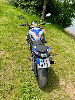 BMW s1000r - 15