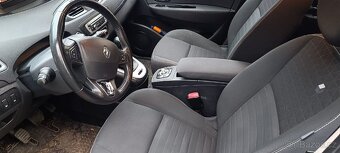 Renault Grand Scenic - 15