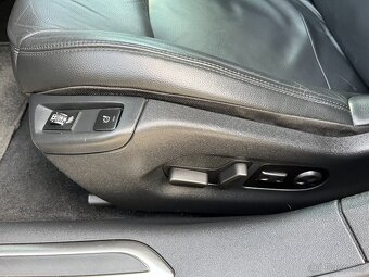 Citroën C5, 3.0 HDI 177kW EAT6 Exlusive Tour r.v. 2014 - 15