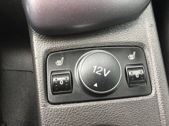 FORD FOCUS 1.6i TREND 6st.AUT 92kW r.v.2014, TOP STAV,  -DPH - 15